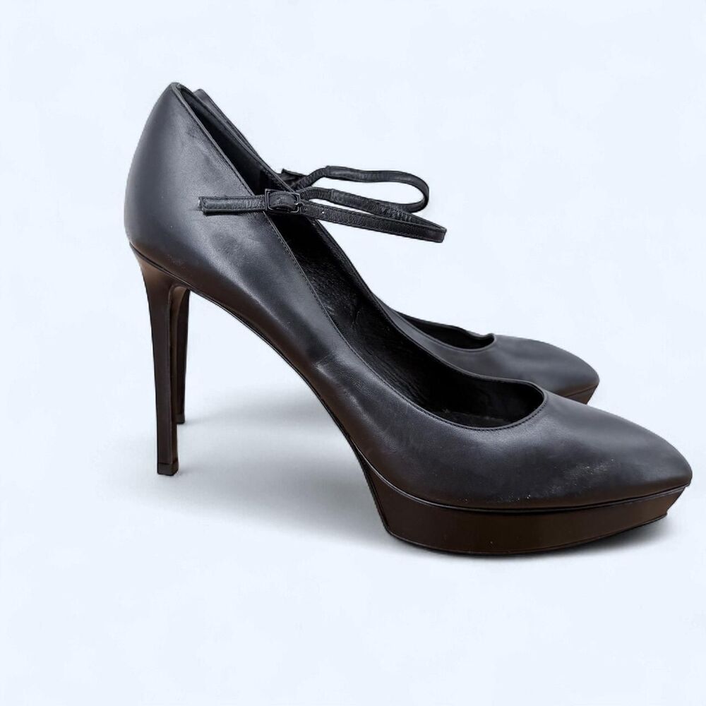 Saint-laurent-paris Women's Black Courts